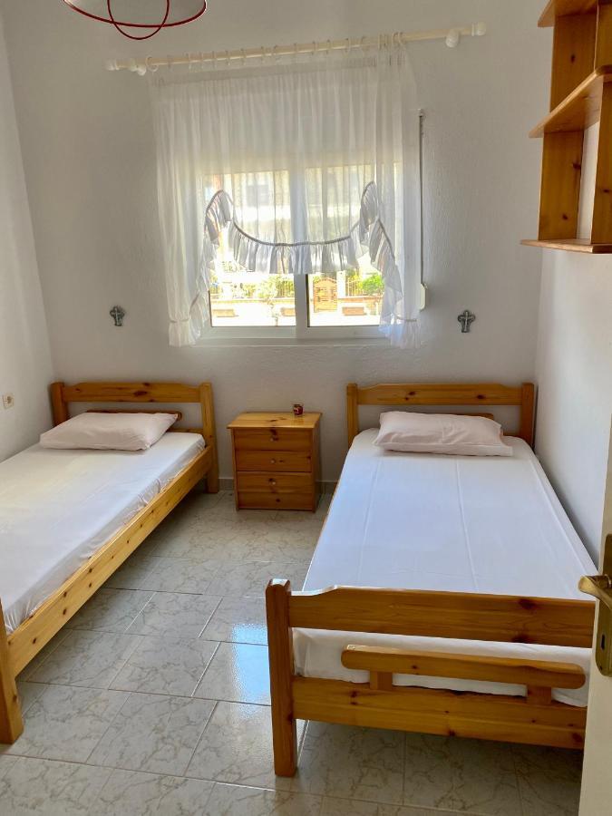 Vrasná Atlantis Apartments מראה חיצוני תמונה