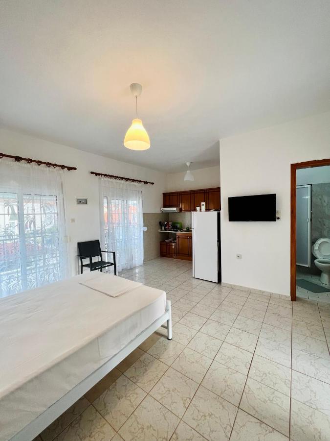 Vrasná Atlantis Apartments מראה חיצוני תמונה
