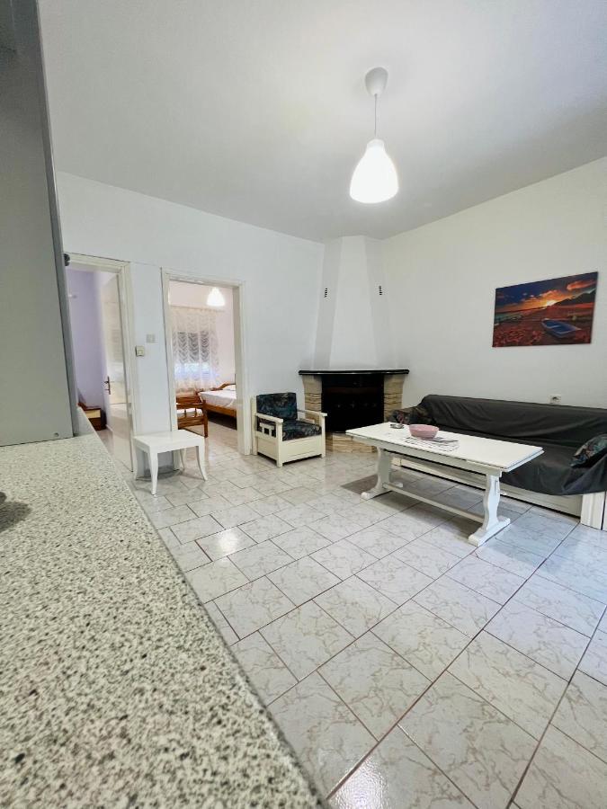Vrasná Atlantis Apartments מראה חיצוני תמונה