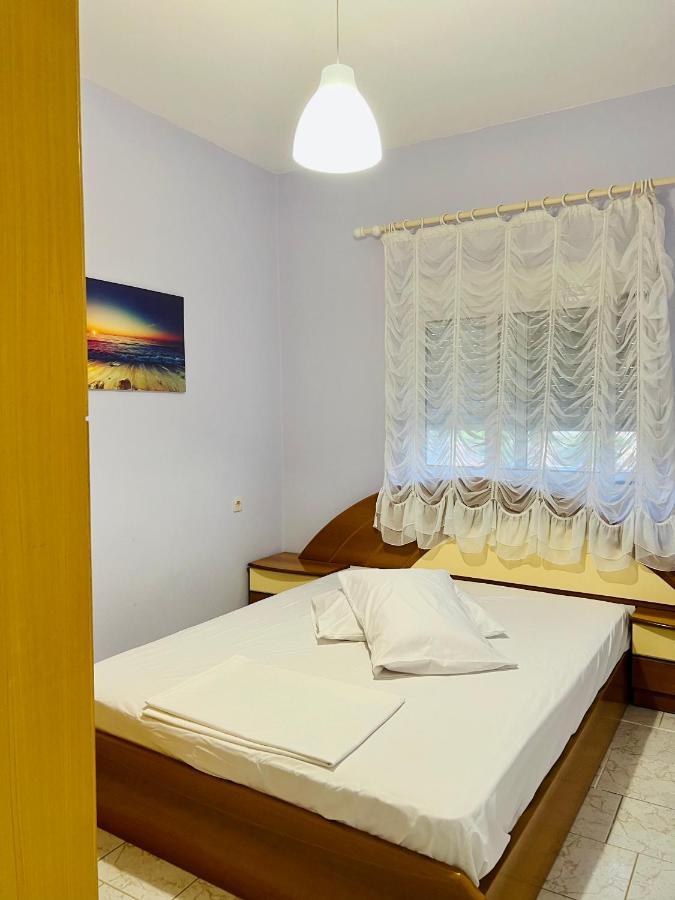 Vrasná Atlantis Apartments מראה חיצוני תמונה
