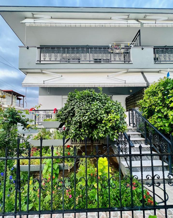 Vrasná Atlantis Apartments מראה חיצוני תמונה