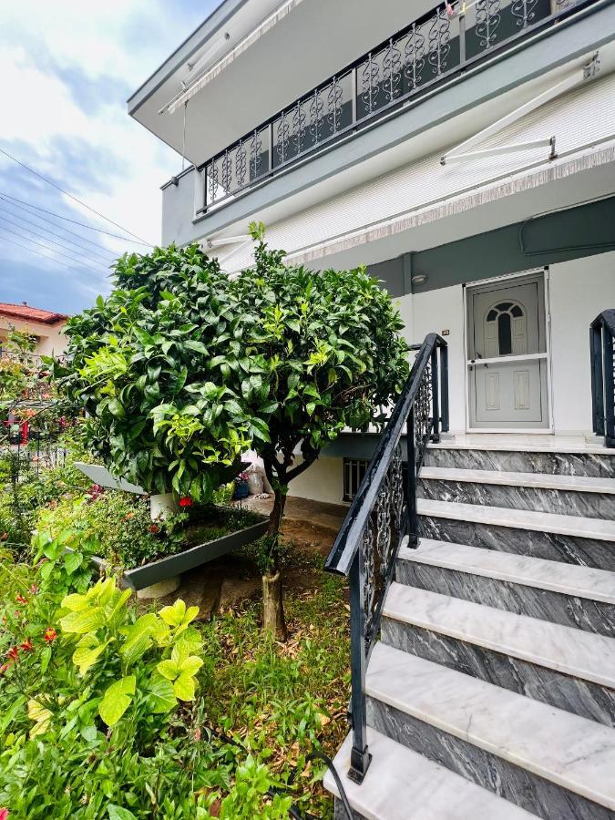 Vrasná Atlantis Apartments מראה חיצוני תמונה